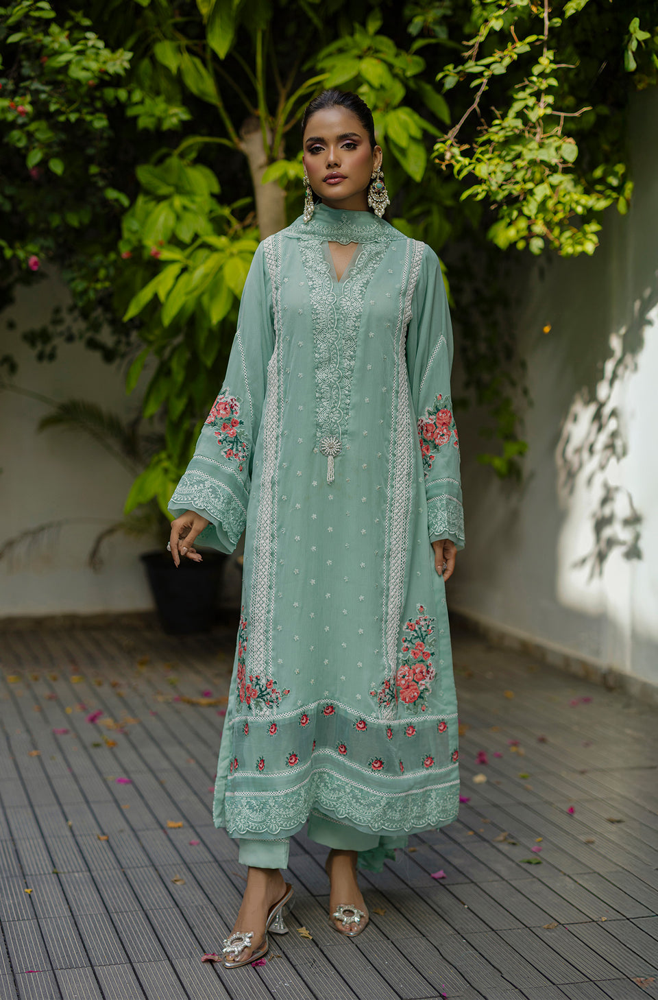 Cool Lady – Asma & Sidra